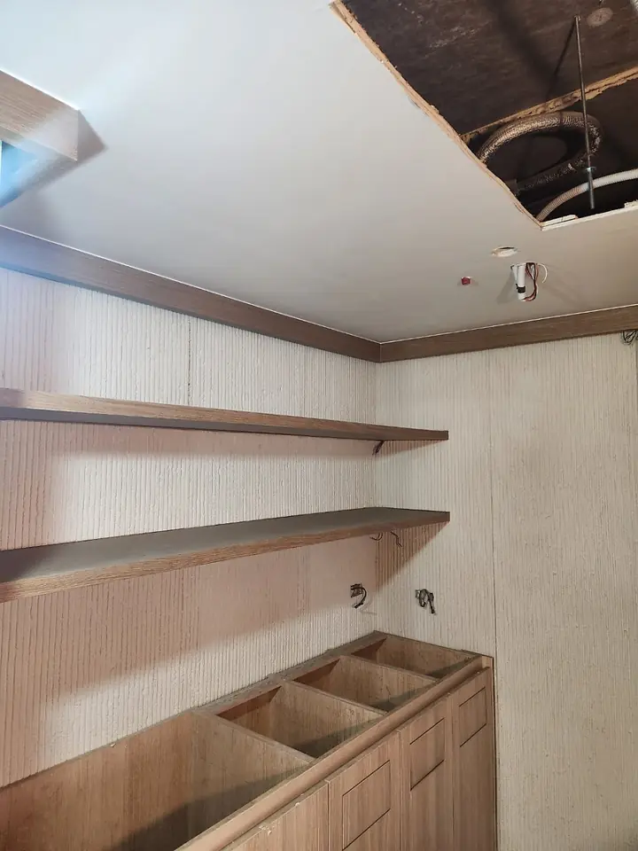 오류동 한의원 카운터·벽 현장 사진 10