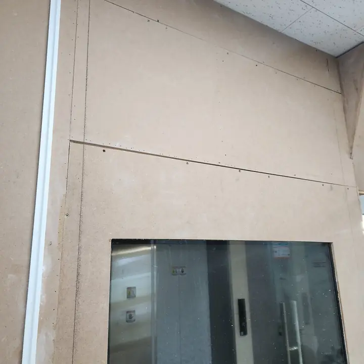 남양주 다산동 필라테스 매장 입구 현장 사진 2